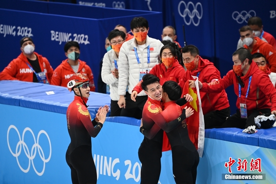 短道速滑男子1000米任子威李文龙包揽金银牌